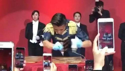 娱乐吃瓜报道,明星们背后的惊人真相大揭秘！